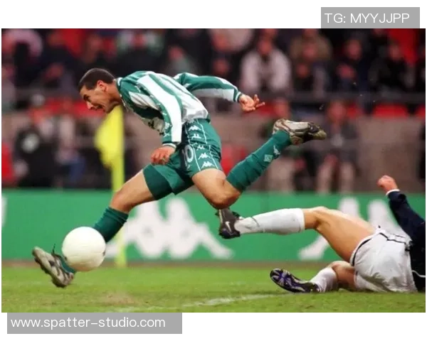 张家成足球之路:从青涩少年到职业球员的成长历程与梦想追逐